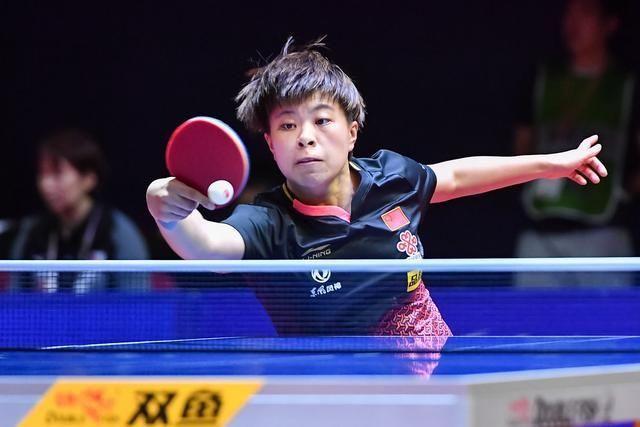 手从阵痛中 手从阵痛中