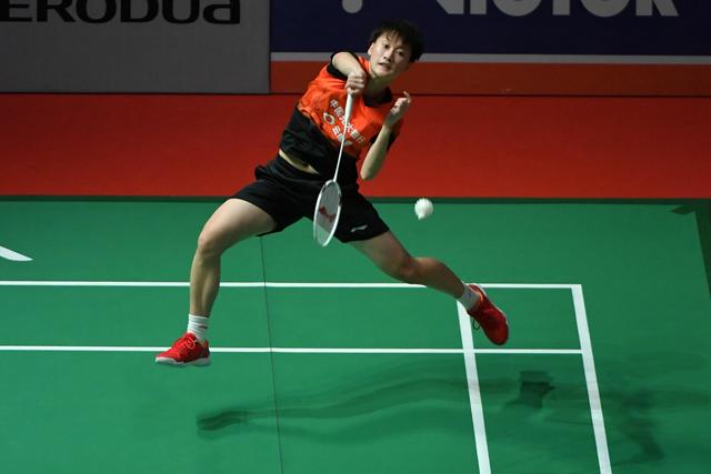 与她对抗的 与她对抗的