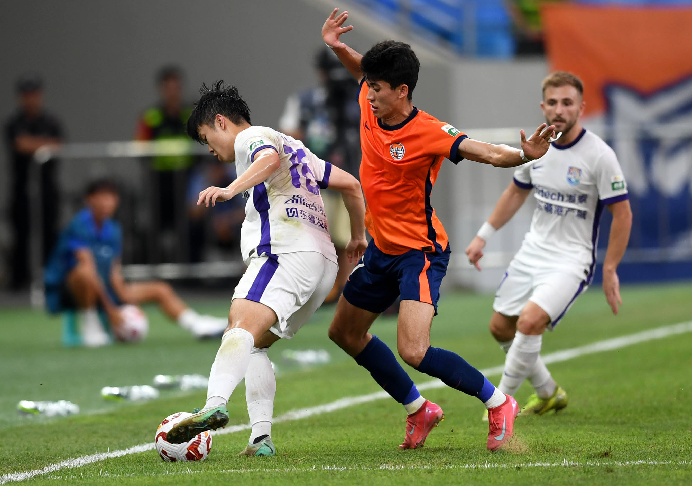 重新集中精 重新集中精