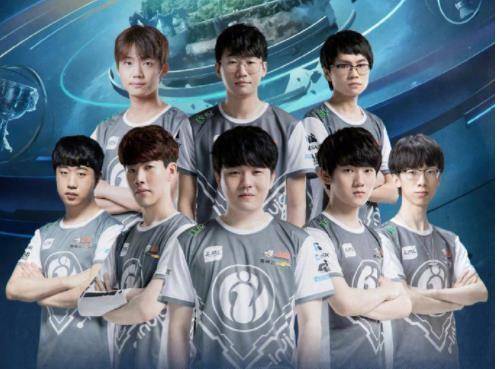 他不仅在比 他不仅在比