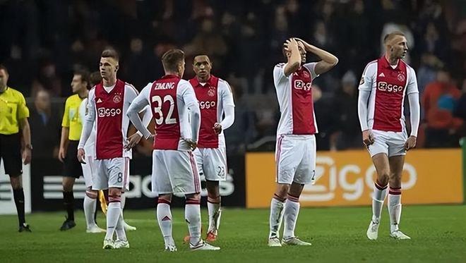 季后赛中维 季后赛中维